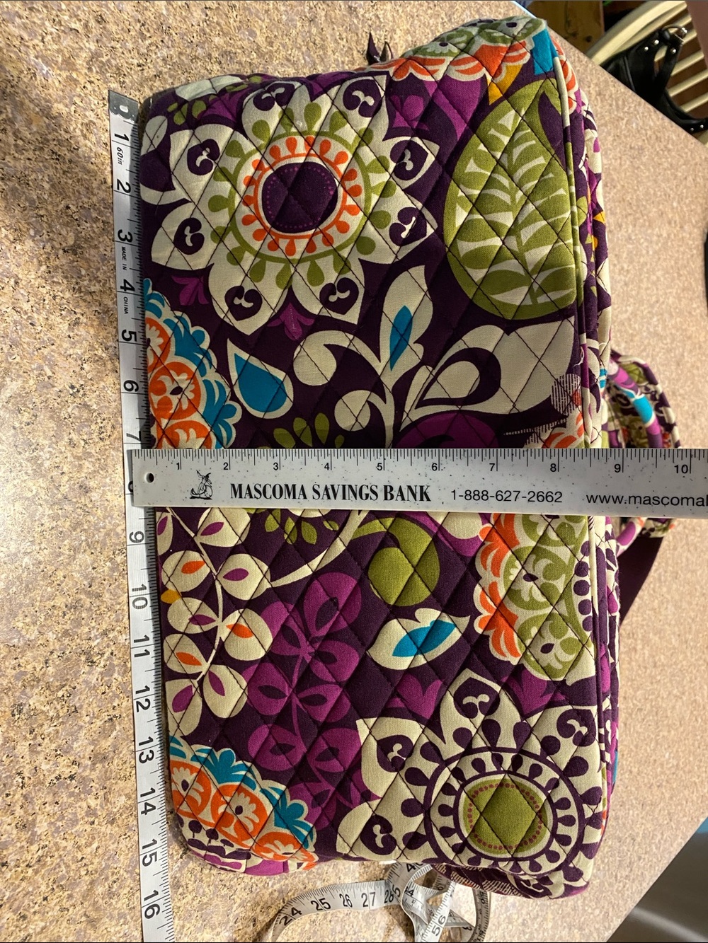 Vera Bradley Plum Crazy Quilted Travel Bag Shoulder Strap Weekender SMELLS MUSTY - Picture 7 of 17